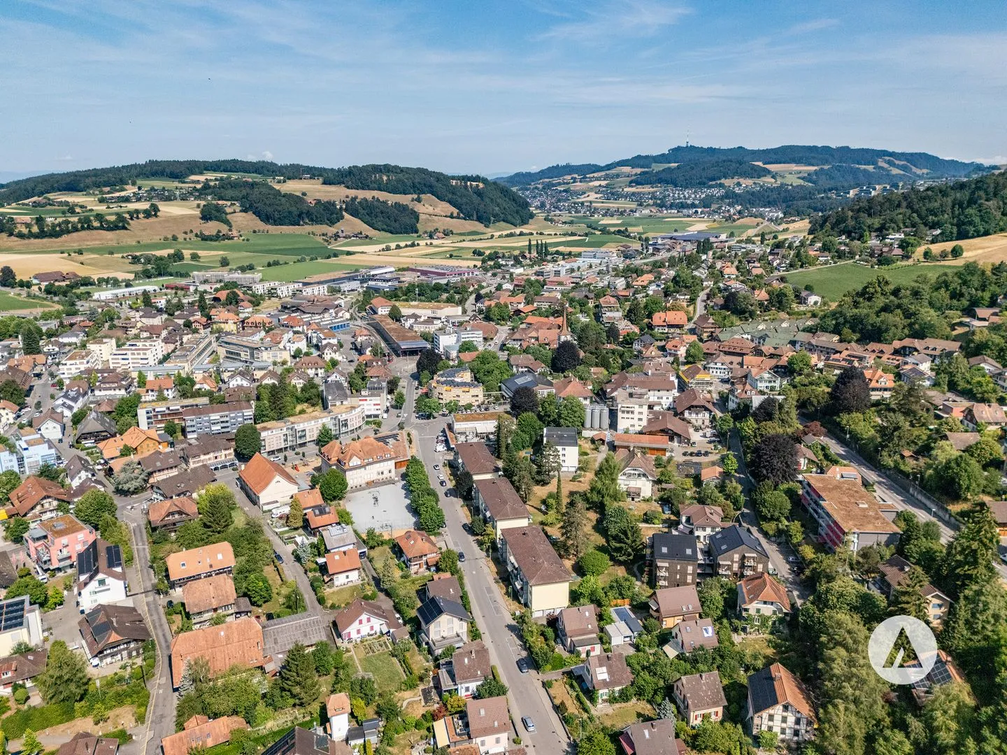 Vielseitige Gewerbefläche im Herzen von Worb - Photo 2 sur 13