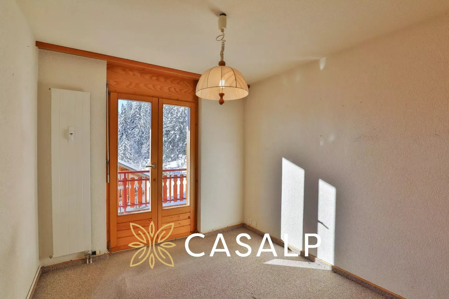 Charming 2.5-room apartment at the foot of the slopes - Photo 4 of 13