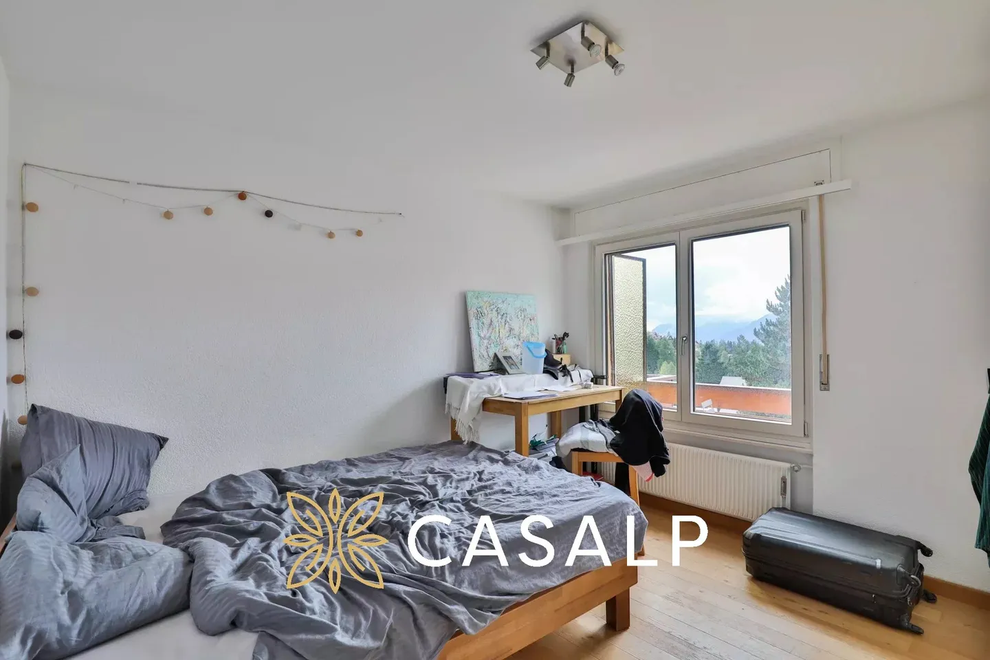 Helle 2,5-Zimmer-Dachgeschosswohnung im Zentrum von Crans-Montana - Foto 3 von 9