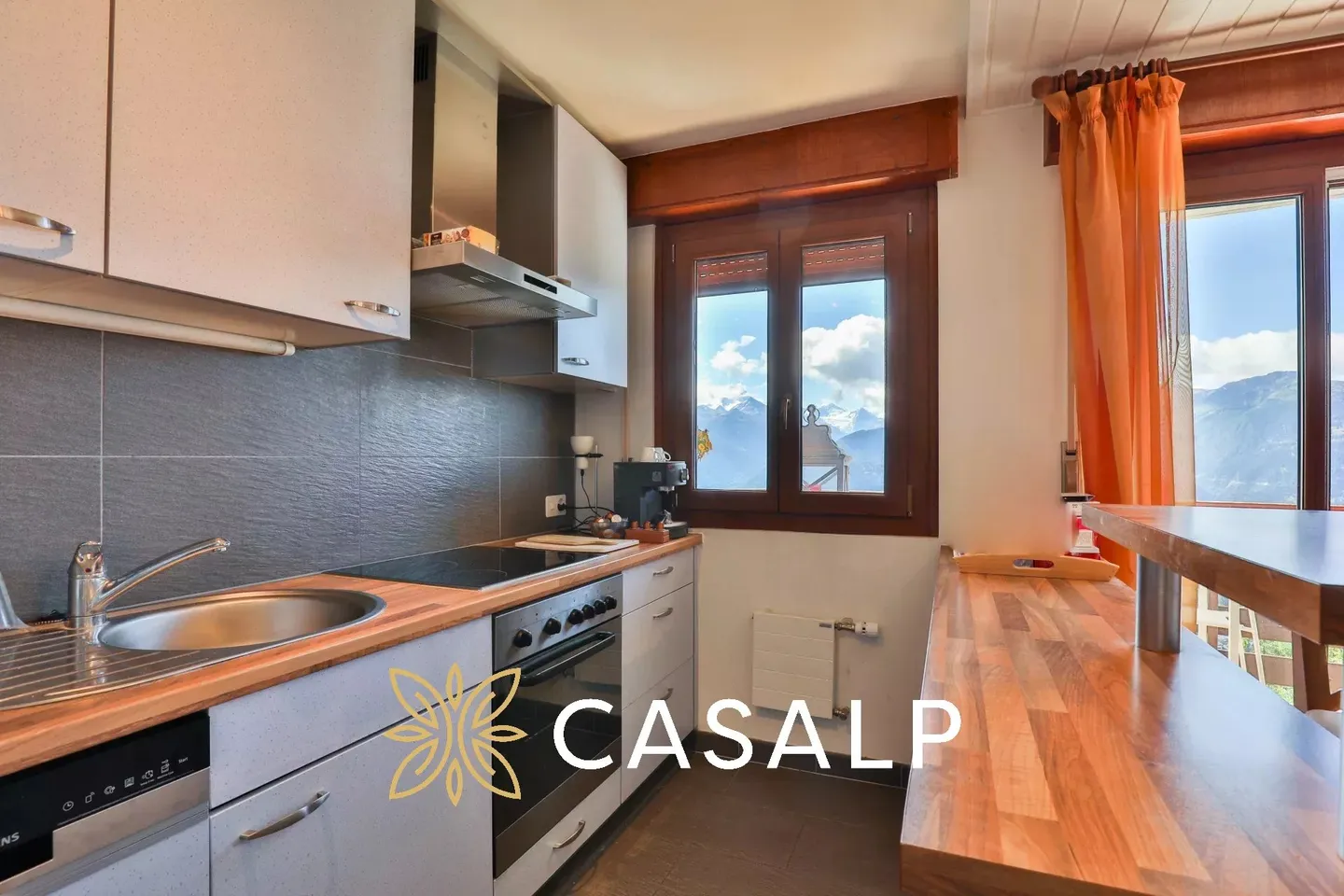 Spazioso appartamento ristrutturato 3.5 a Montana - Foto 3 di 13