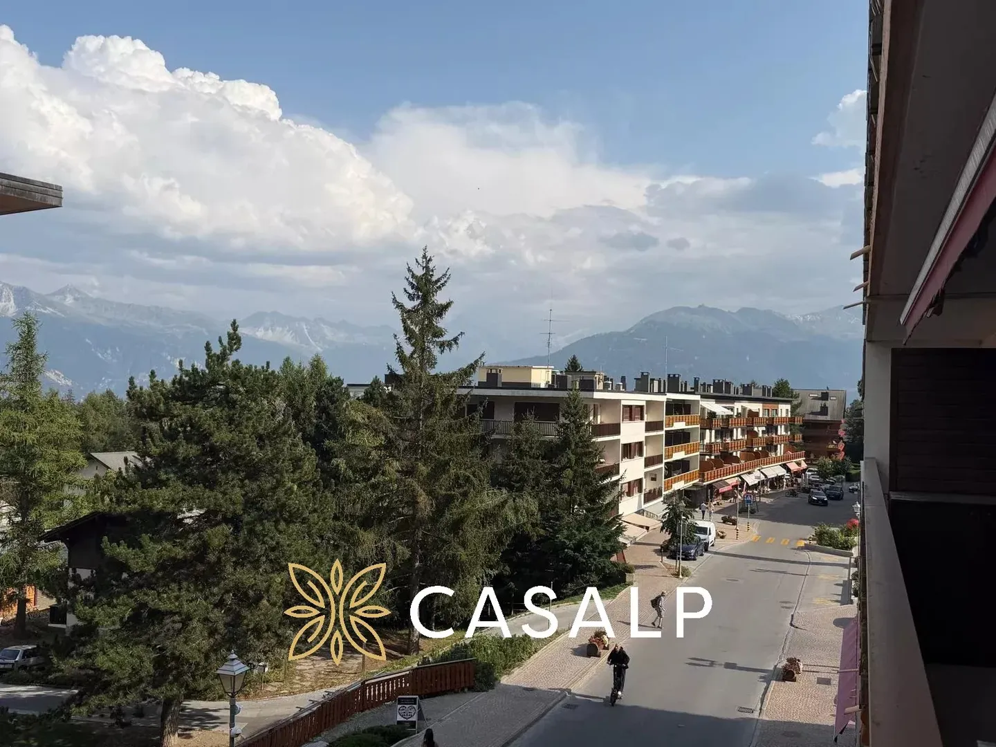 Charming 2.5 rooms - Central Street Crans - Photo 8 of 13