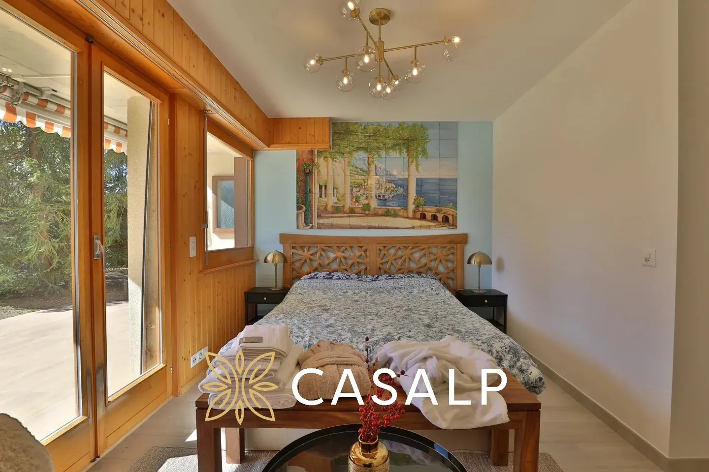 Magnificent chalet with landscaped garden in Crans - Photo 13 of 13