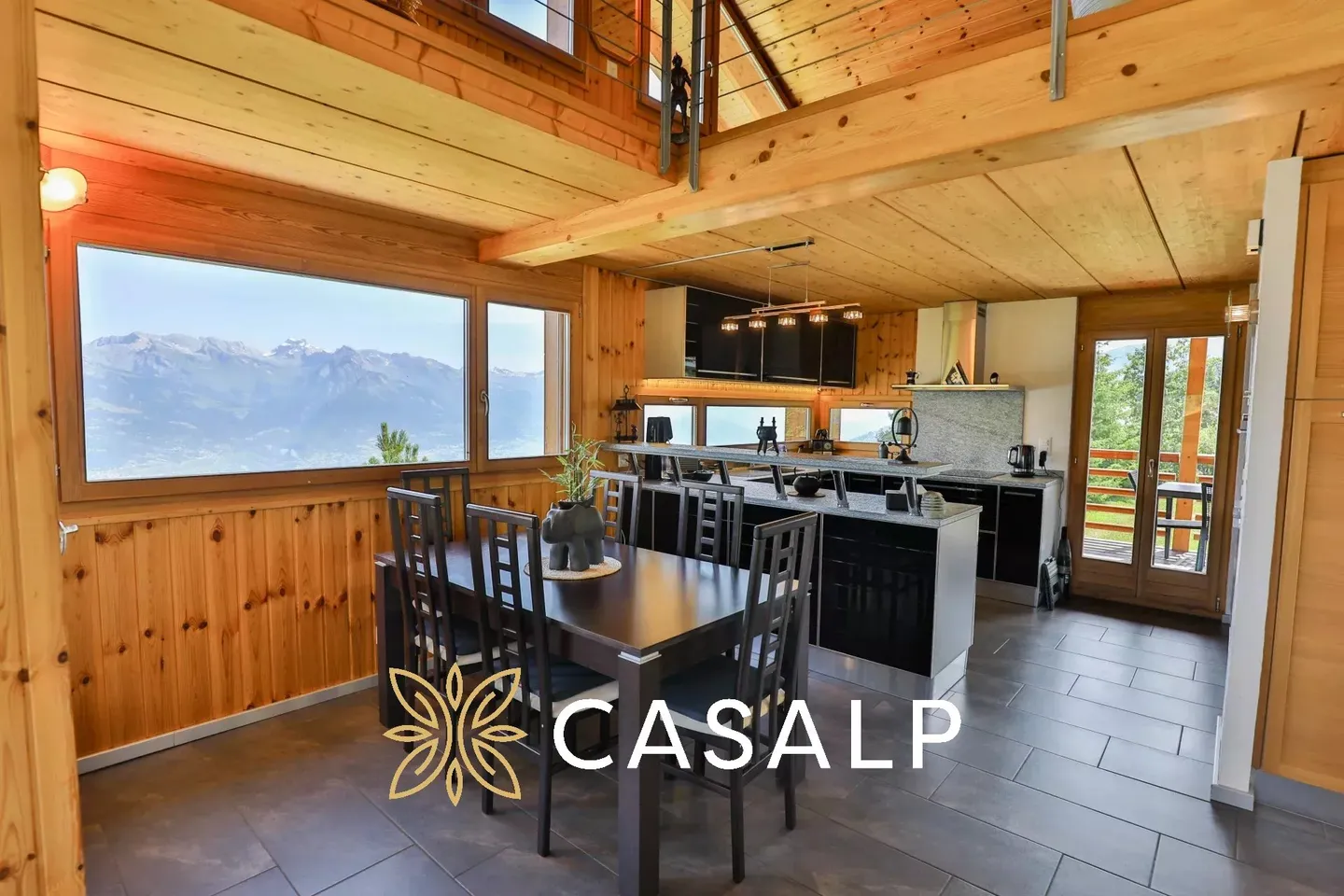 Chalet idilliaco con vista eccezionale - Foto 4 di 13