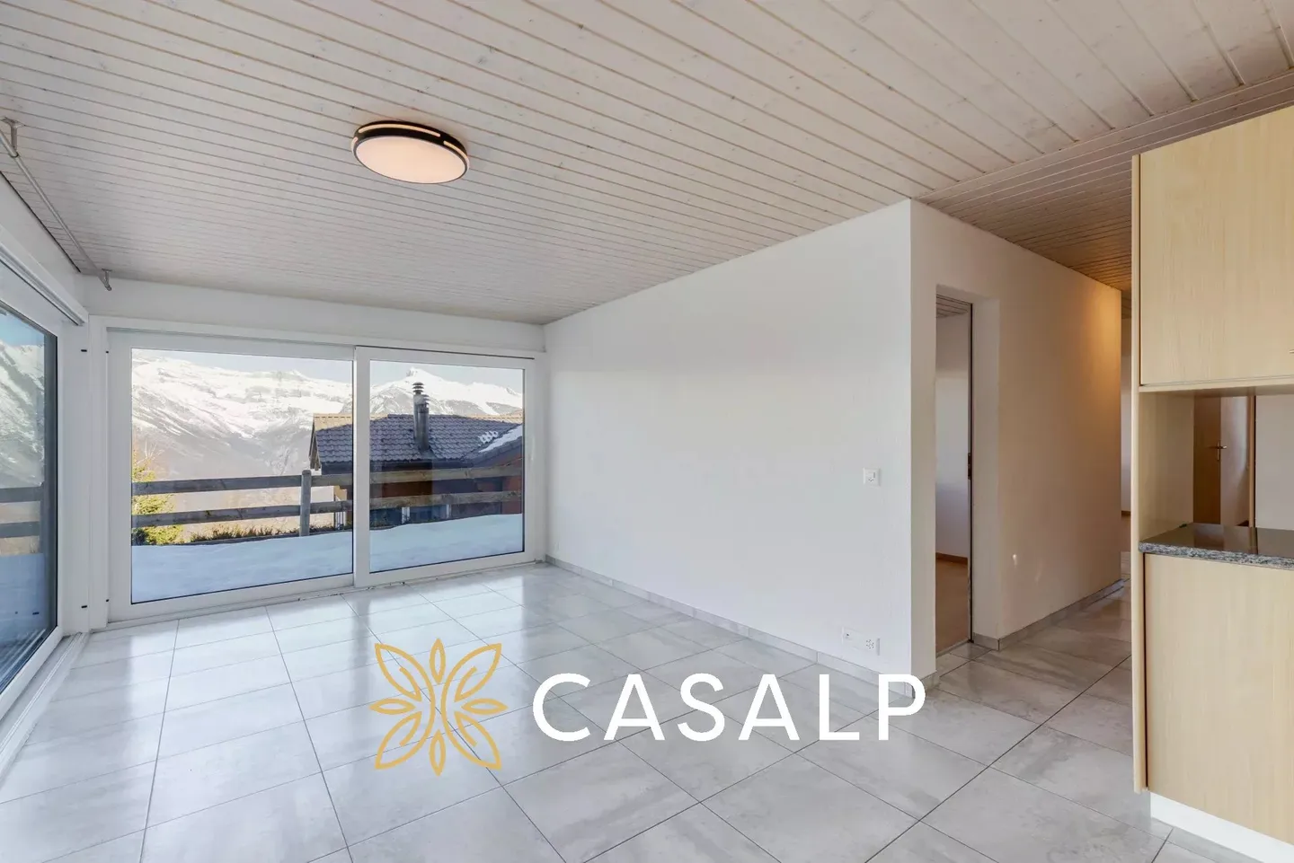 Appartamento di 4,5 locali con terrazza e vista splendida - Foto 2 di 8