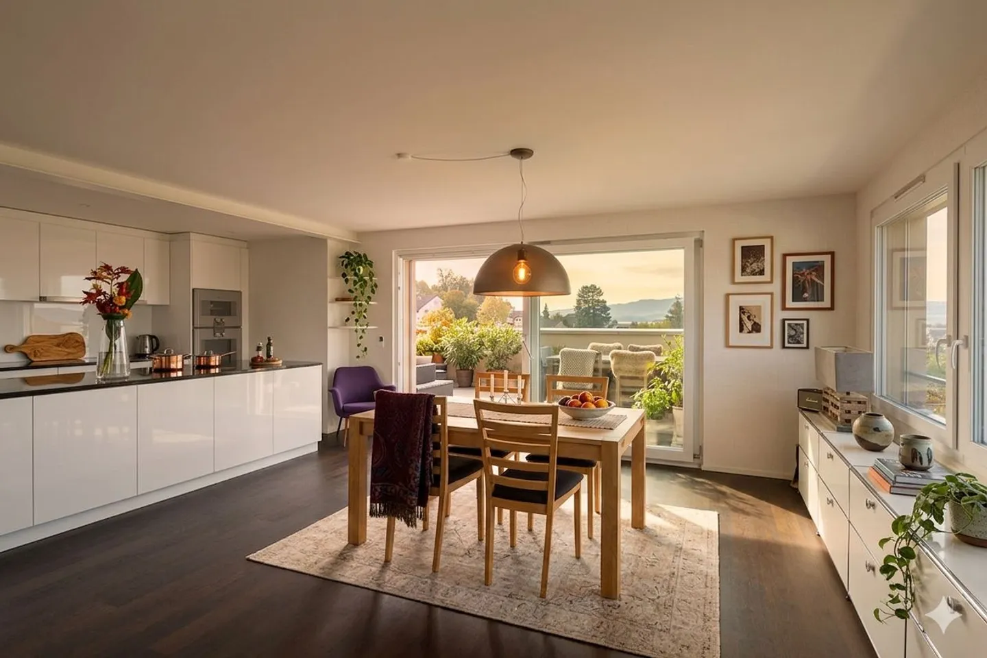 Beautiful Penthouse Apartment in Exclusive Location! - Photo 3 of 7