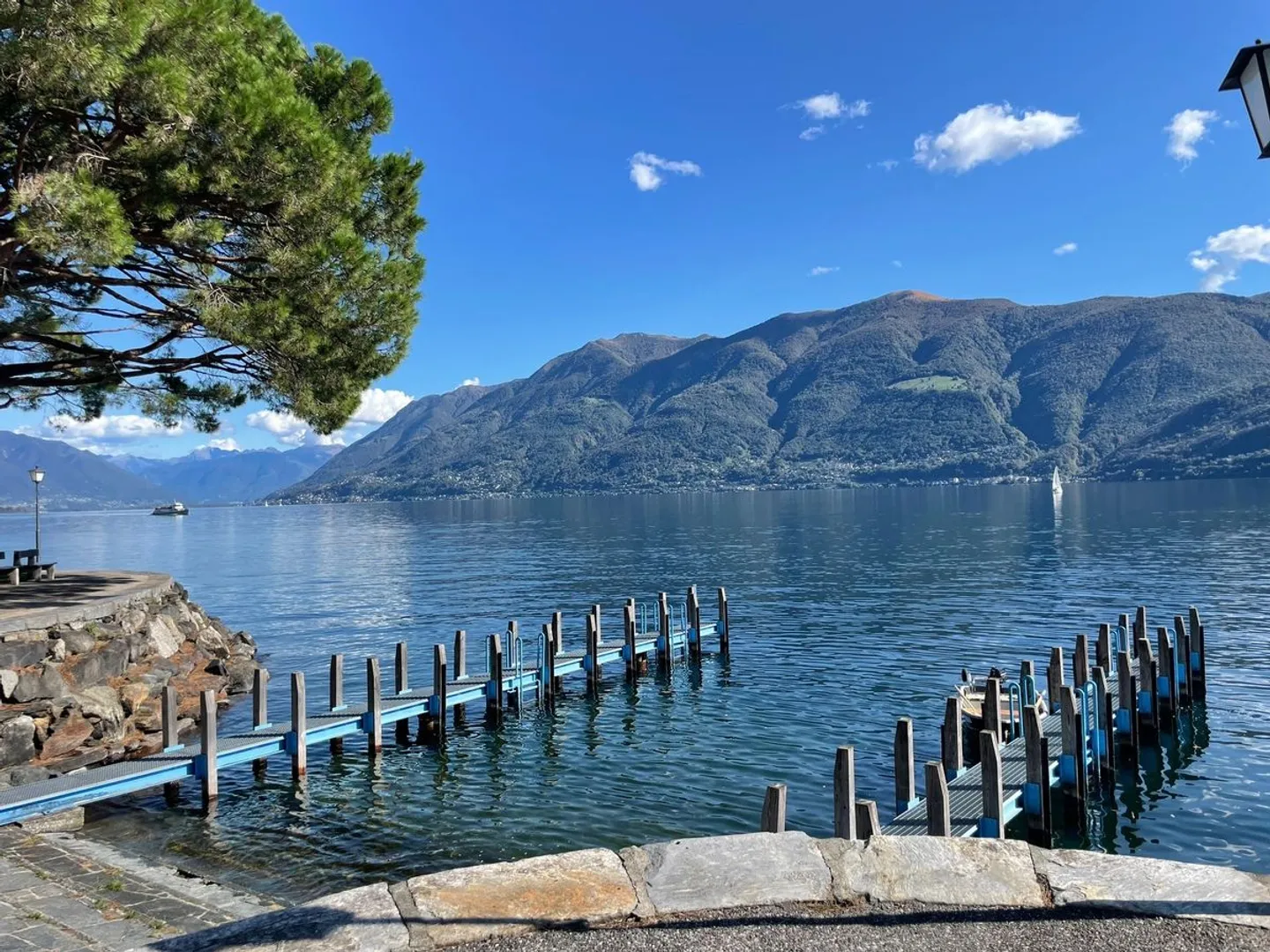 Proprietà sulla riva a Brissago - Posizione esclusiva sul lago a Brissago - Foto 1 di 5