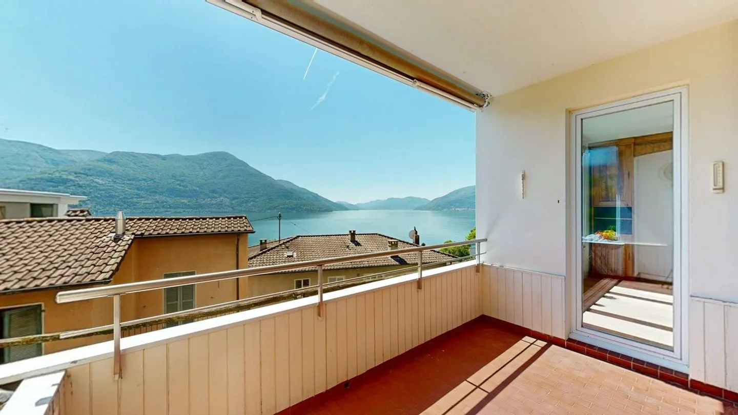 Licht. Raum. Ruhe. Wohnung mit Südbalkon und traumhaftem Seeblick - Foto 1 von 10