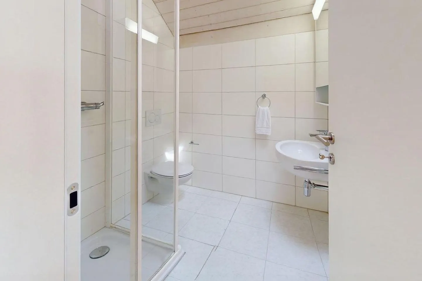 La vostra nuova casa a Tegna - moderna, accogliente, in posizione tranquilla - Foto 9 di 9