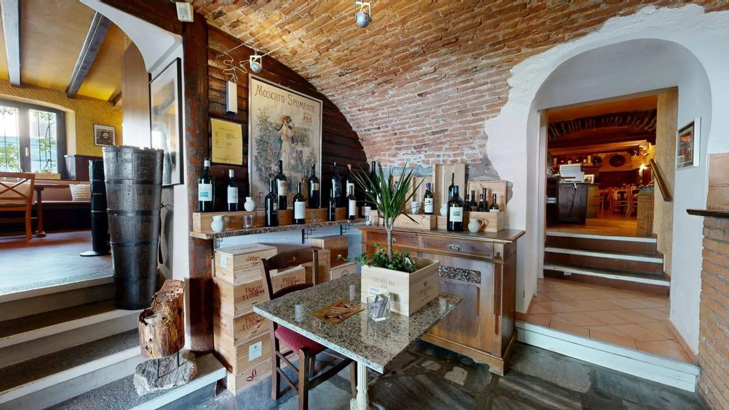Restaurant bien connu et géré avec amour avec deux appartements à Orselina - Photo 4 sur 13
