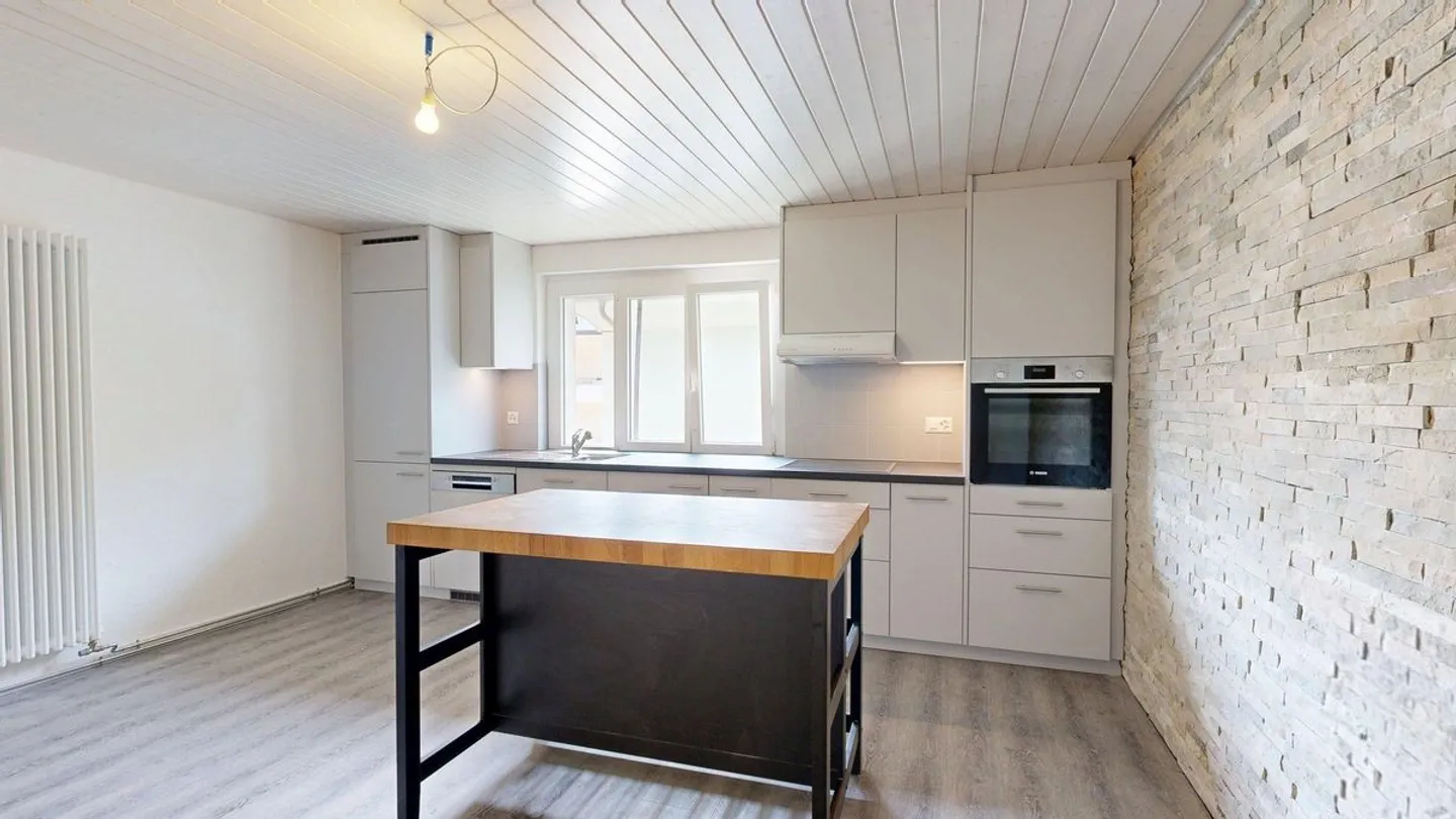 Restaurant bien connu et géré avec amour avec deux appartements à Orselina - Photo 10 sur 13