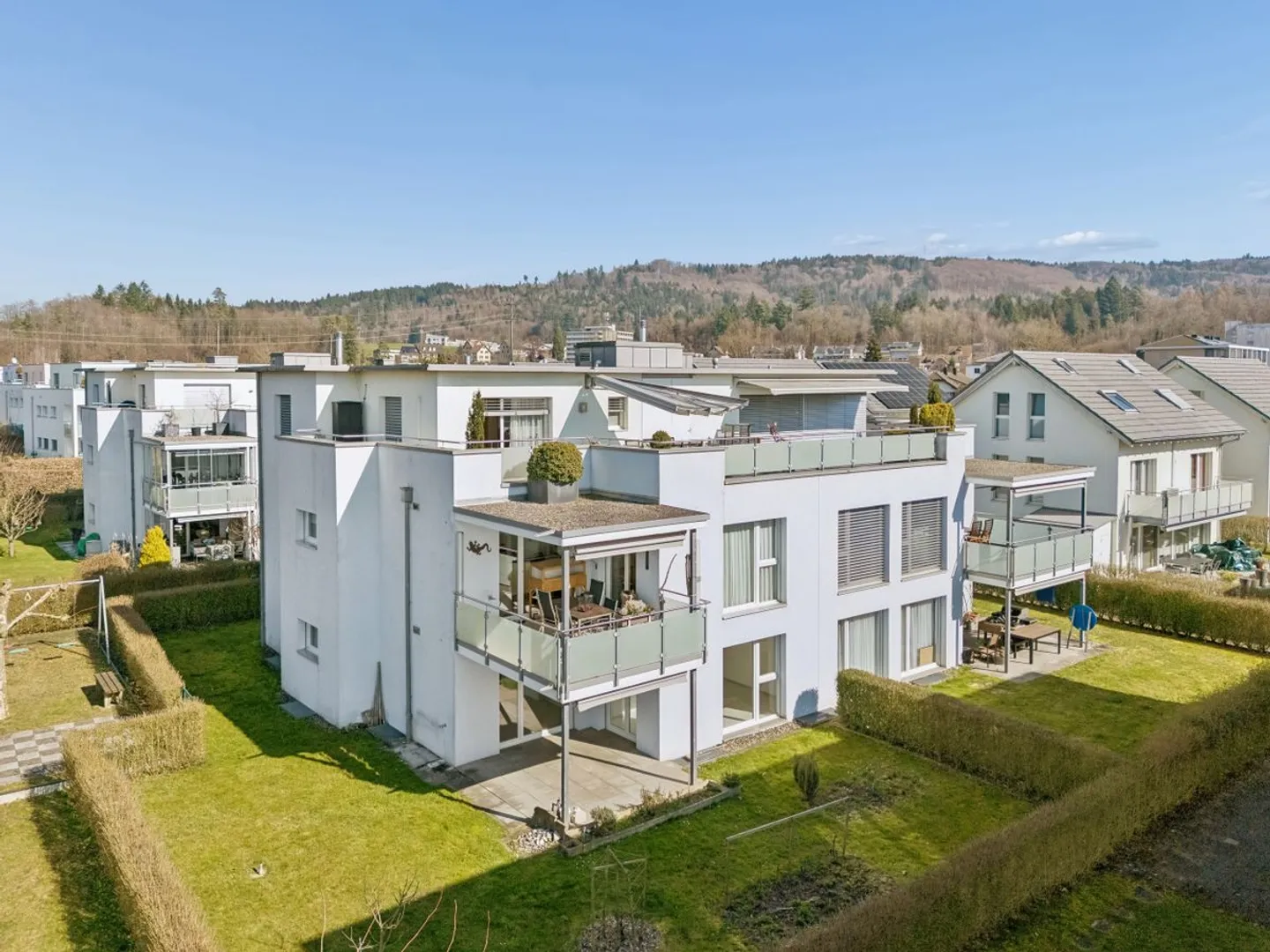 Appartamento giardino 3,5 stanze al piano terra - Foto 1 di 12