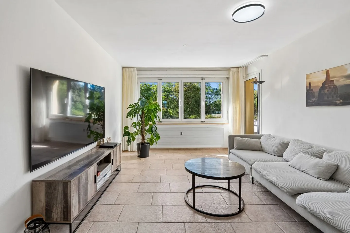 Appartement lumineux de 3,5 pièces avec vue à Fislisbach - Photo 3 sur 13