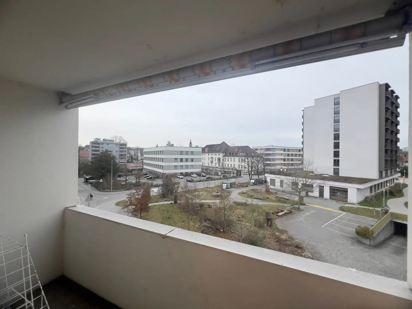 Gute gelegene Wohnung mit Balkon - Photo 1 sur 5