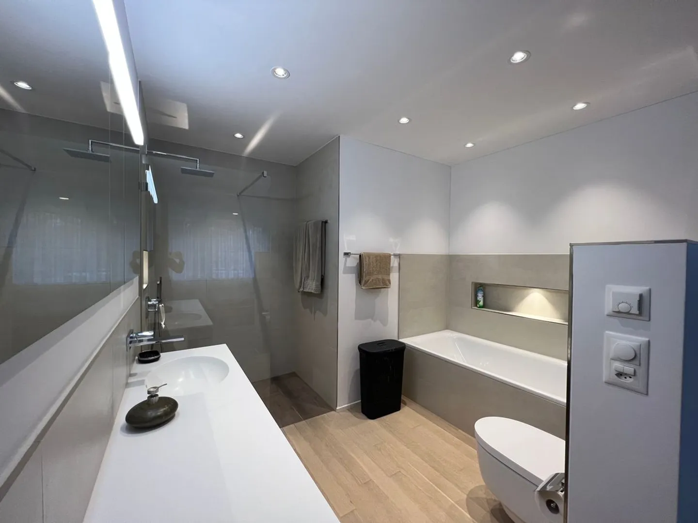 Furnished, modern 2.5 room apartment - Photo 7 of 10