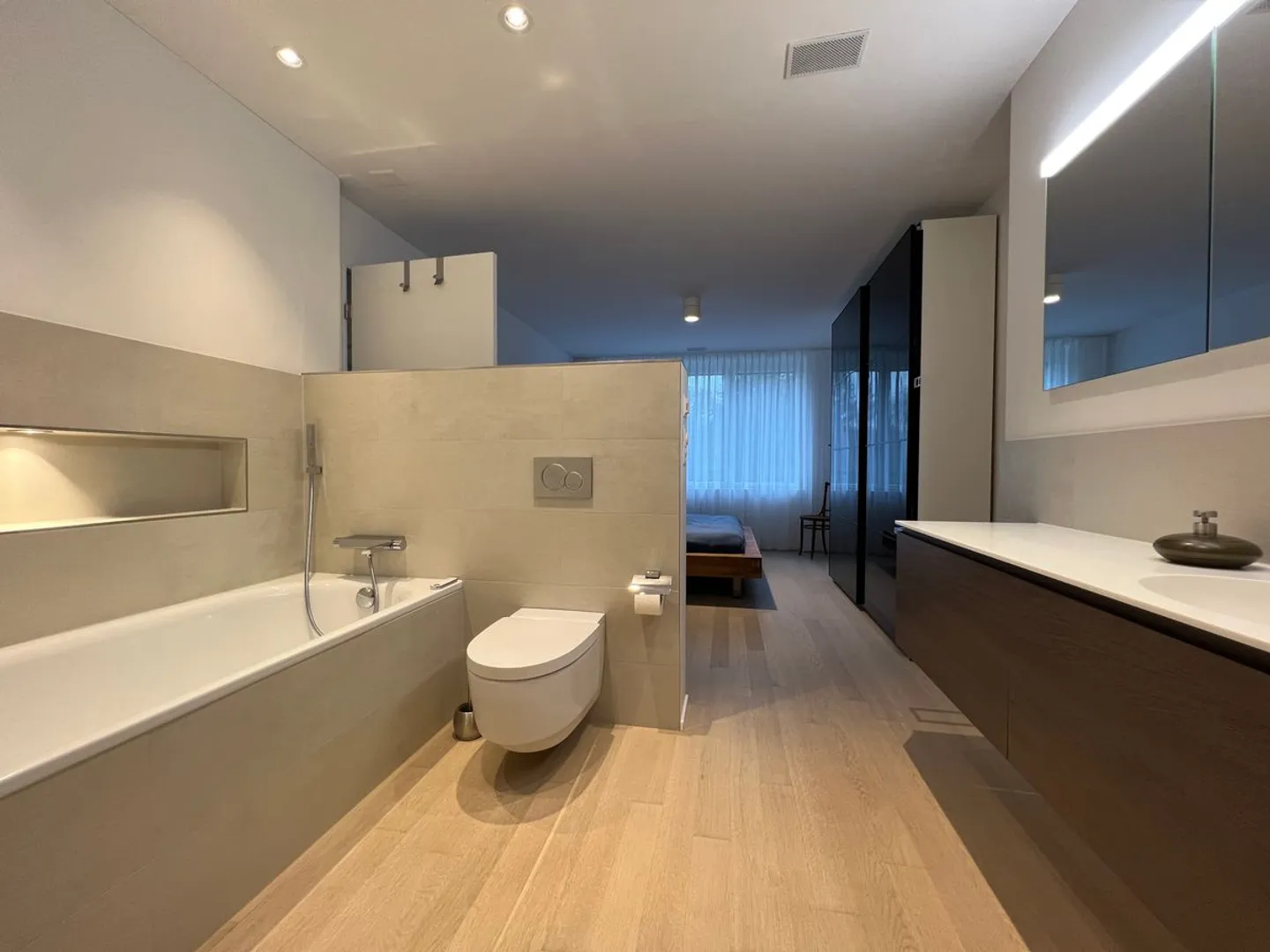 Furnished, modern 2.5 room apartment - Photo 8 of 10
