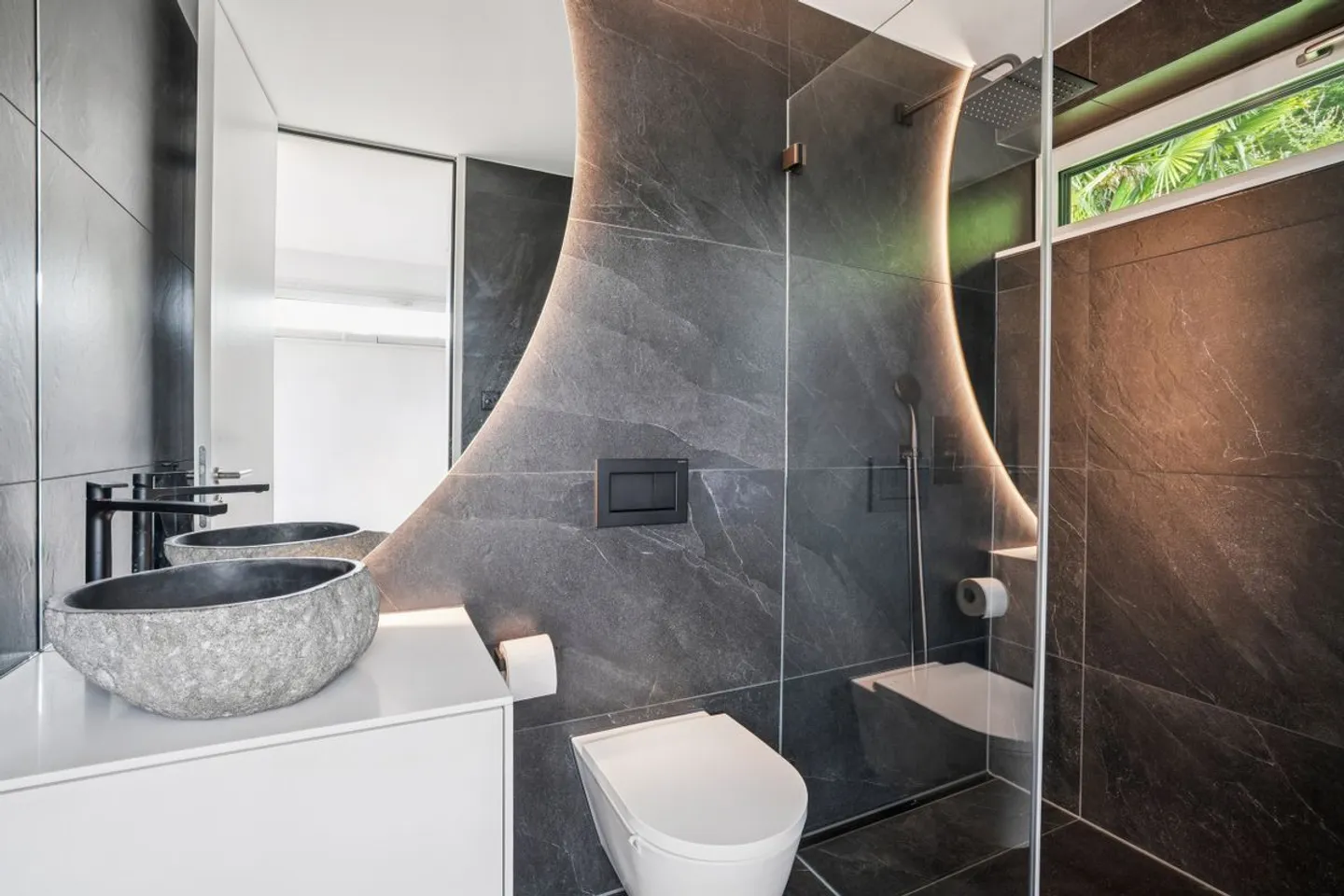 Luxuriöses Doppelhaus - Foto 13 von 13