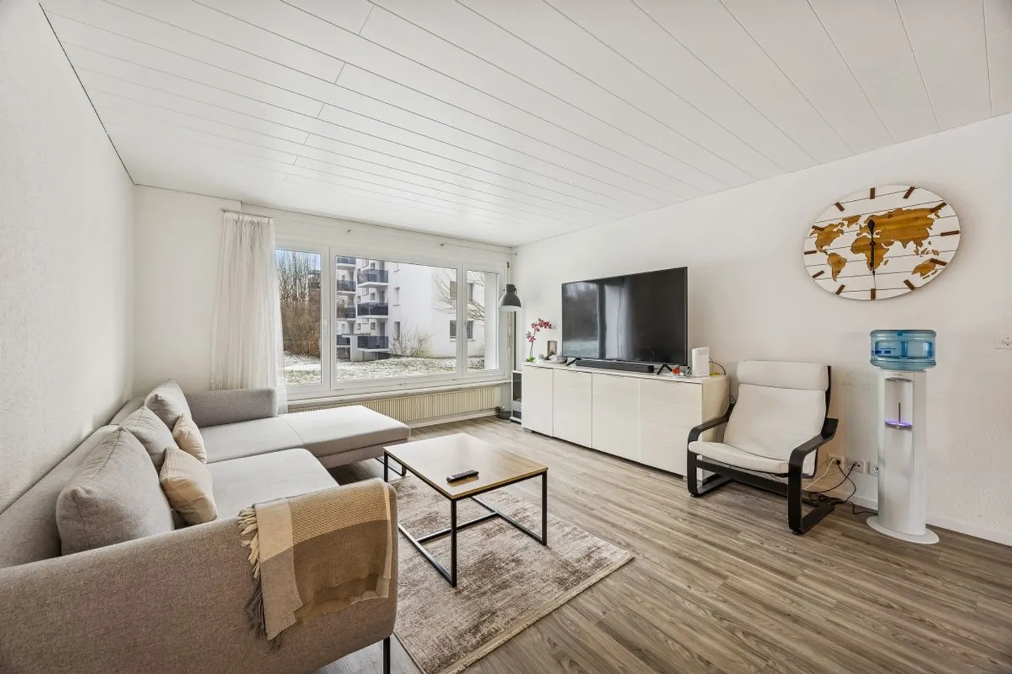 Appartamento 4 stanze in un quartiere adatto alle famiglie - Foto 2 di 13