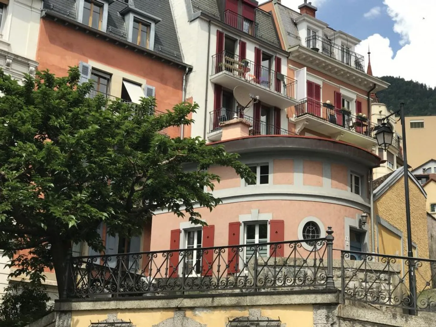 CACHET UNIQUE AU CENTRE VILLE - Photo 3 sur 5