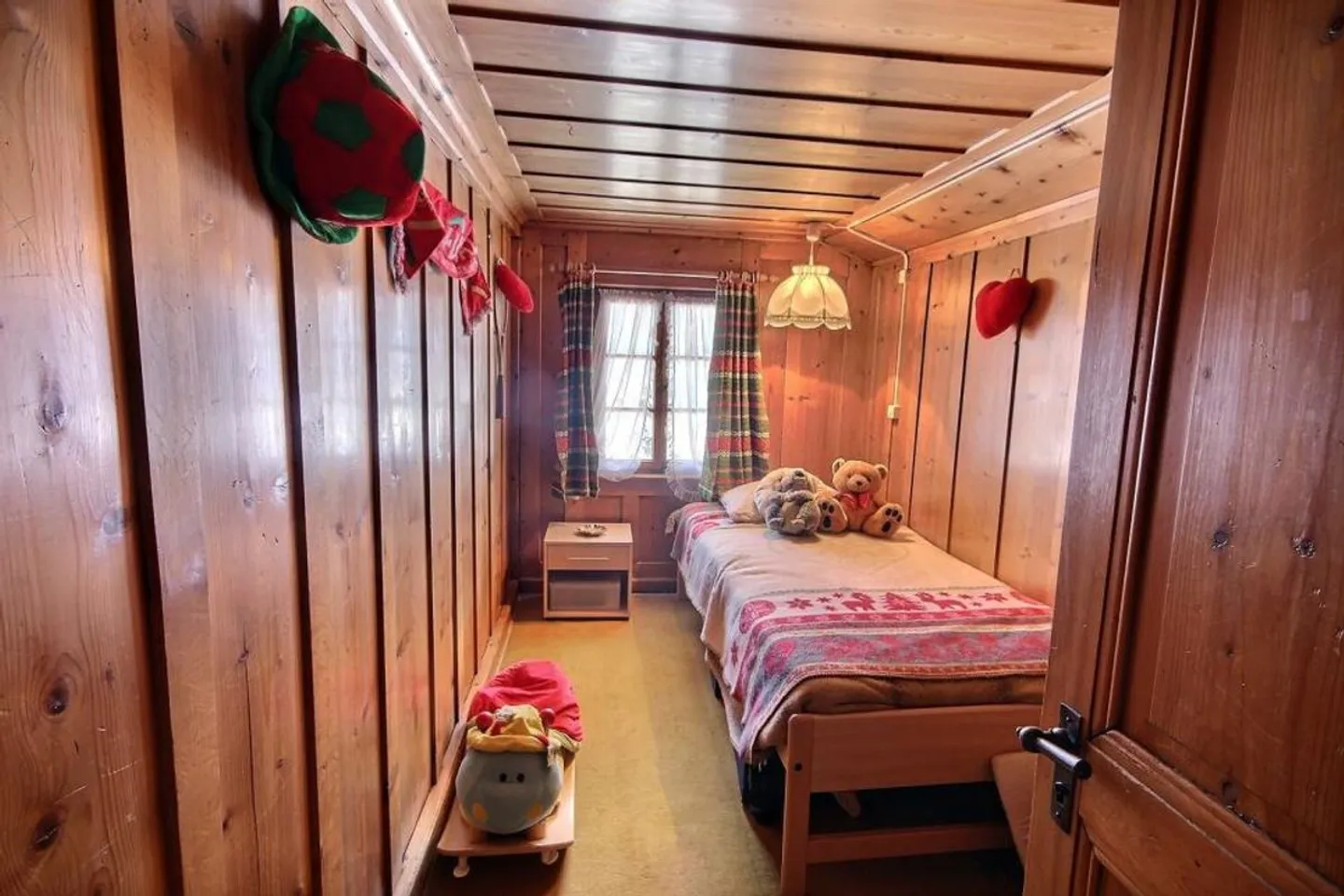 Spécial investisseurs : chalet mitoyen avec 3 appartements - Photo 5 sur 5