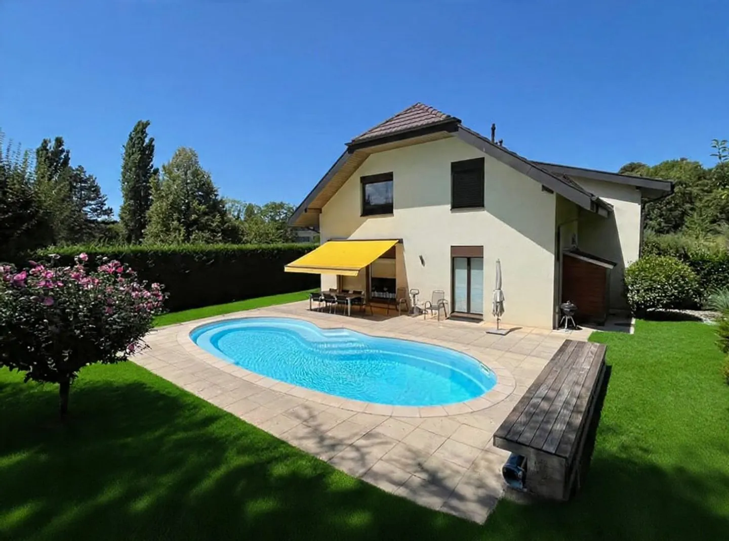Belle Villa avec Piscine dans Quartier Calme - Photo 1 sur 13