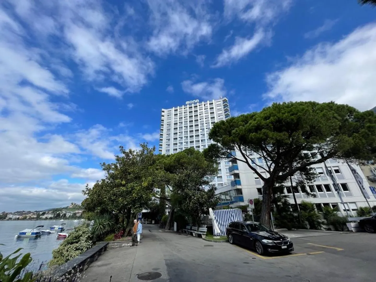 LARGE FURNISHED ROOM IN HOTEL MONA - Photo 3 of 5