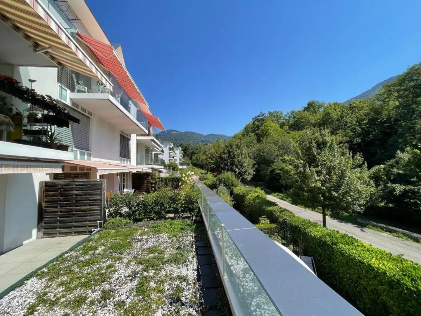 VERY QUIET NEIGHBORHOOD - BEAUTIFUL UNOBSTRUCTED VIEW - Photo 5 of 5