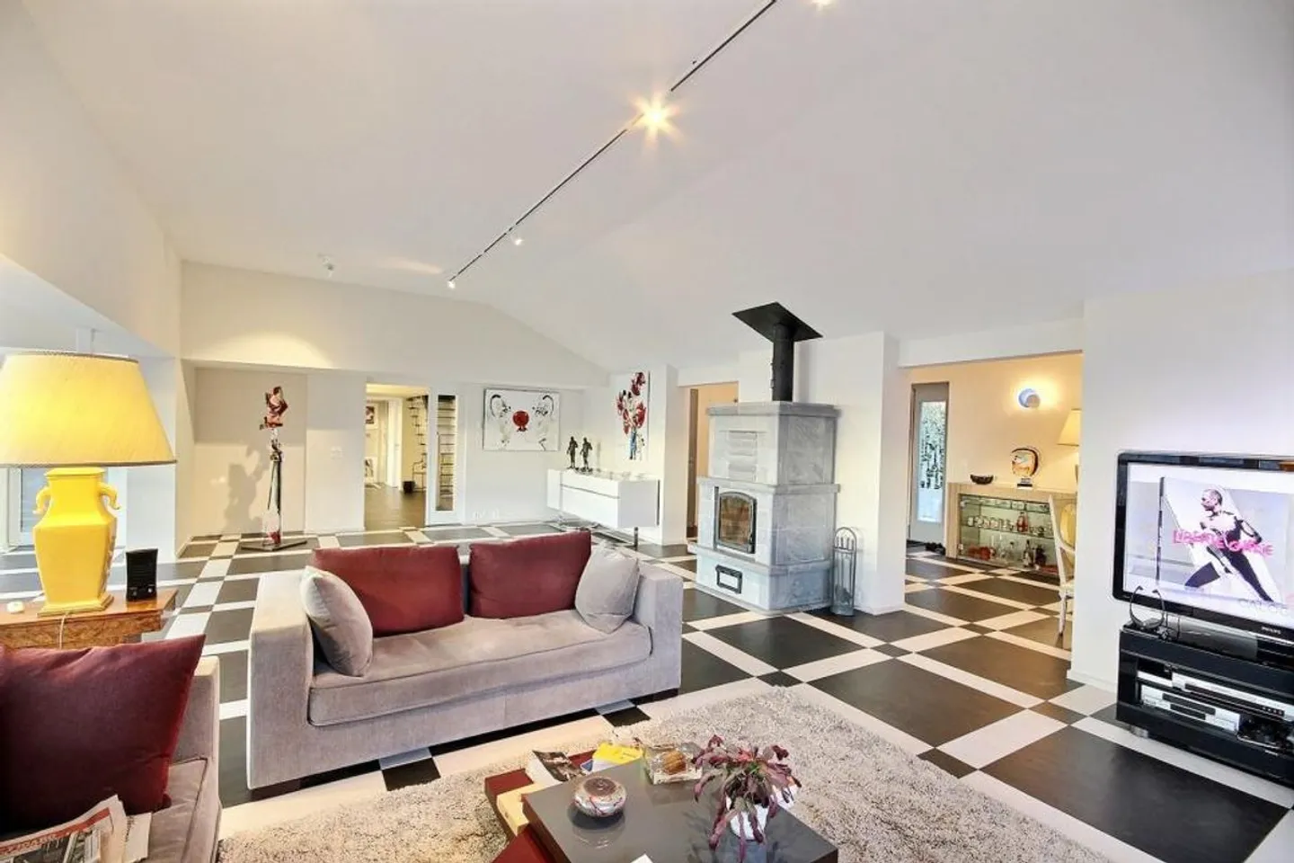 SUPERBE VUE AU CALME DANS QUARTIER RESIDENTIEL - Photo 4 sur 5