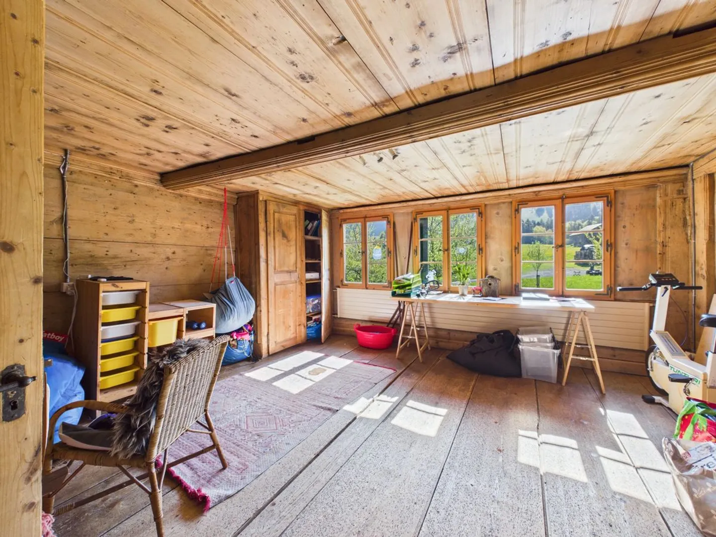 Rara opportunità di un antico chalet in vendita a Château-d'Oex - Foto 4 di 13