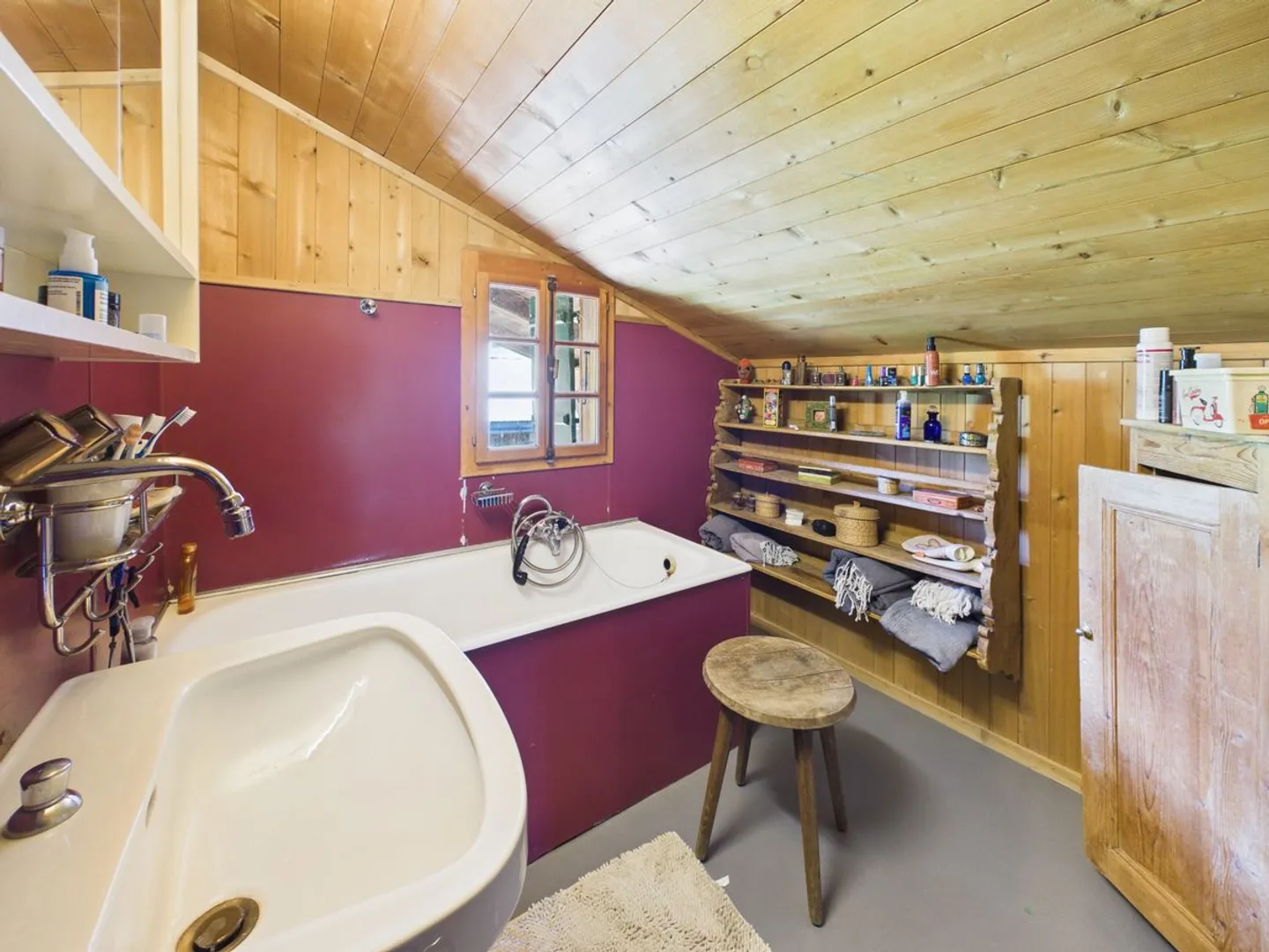 Rara opportunità di un antico chalet in vendita a Château-d'Oex - Foto 10 di 13
