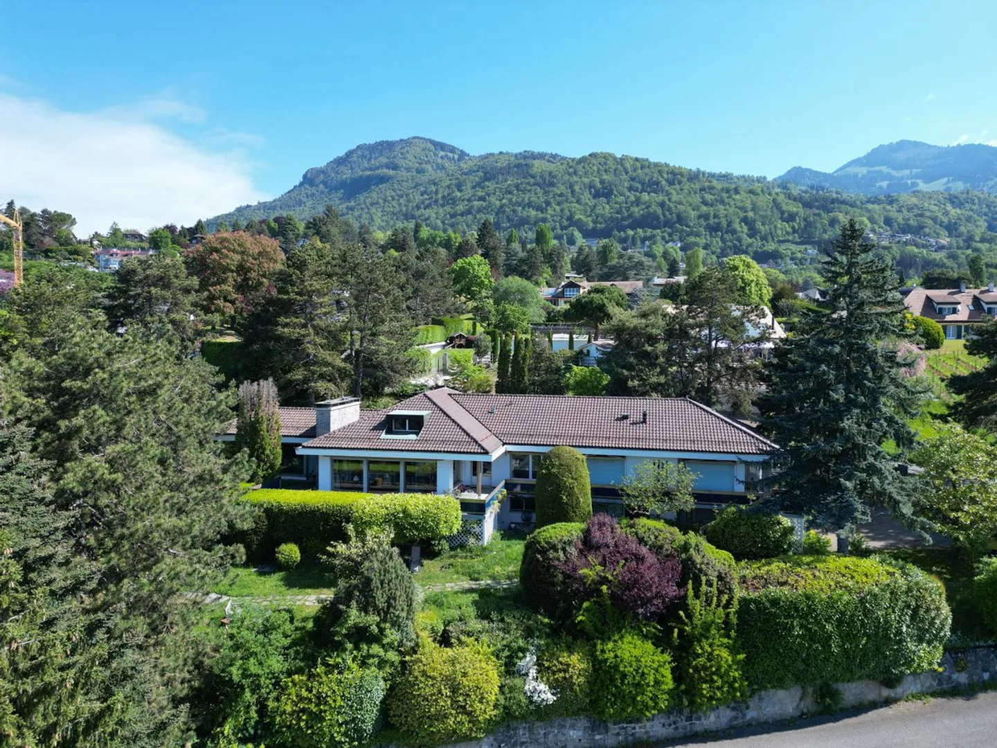 BEAUTIFUL PROPERTY OF 12 ROOMS WITH A POOL AND A GRAND PANORAMIC VIEW - Photo 1 of 13