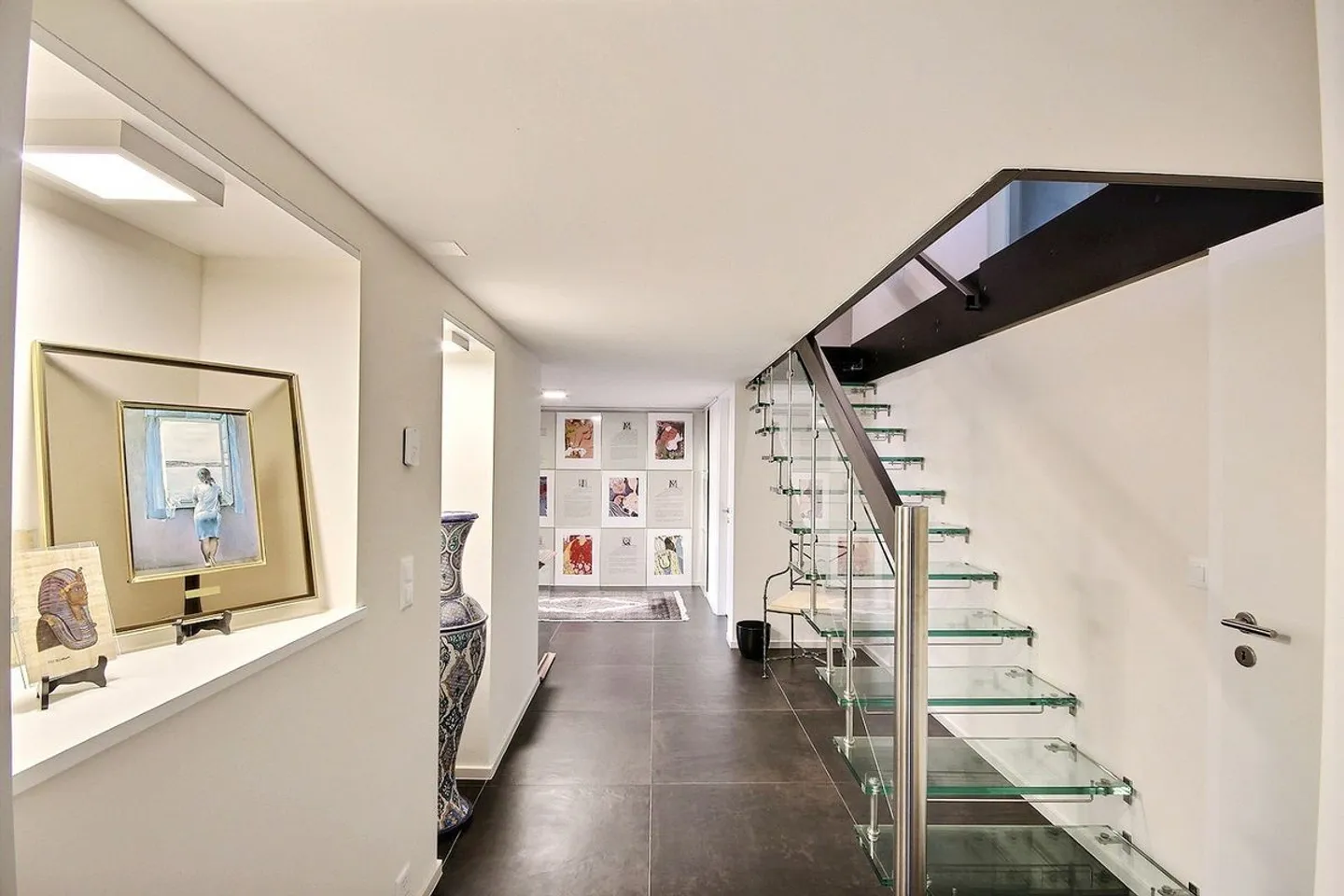 SUPERB VIEW IN A QUIET RESIDENTIAL AREA - Photo 6 of 13