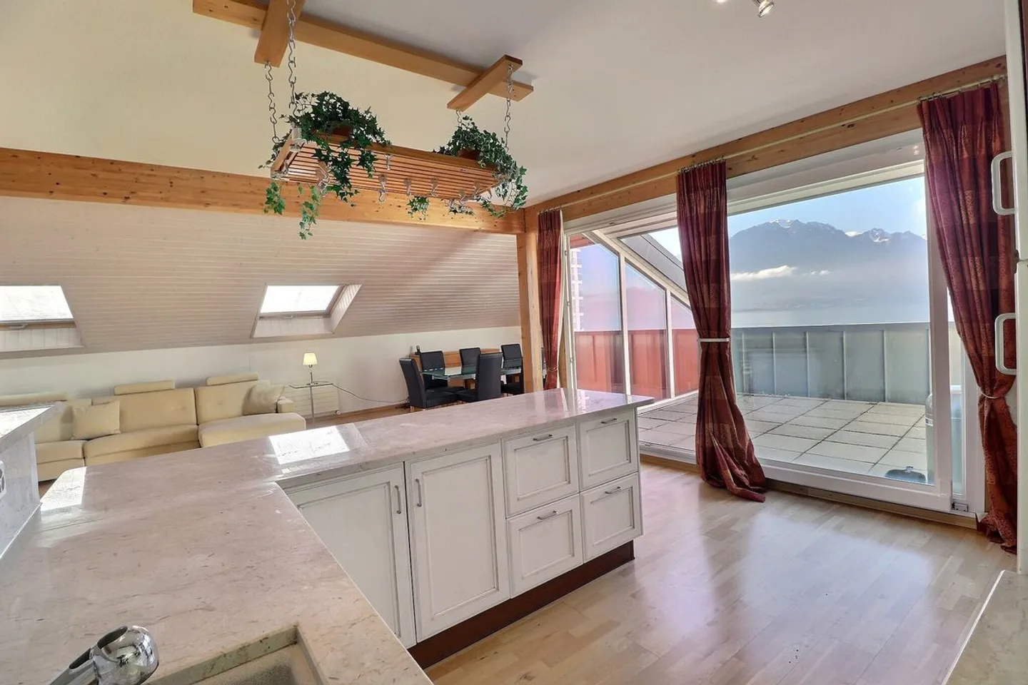 Appartamento Duplex di Lusso a Montreux - Foto 12 di 13