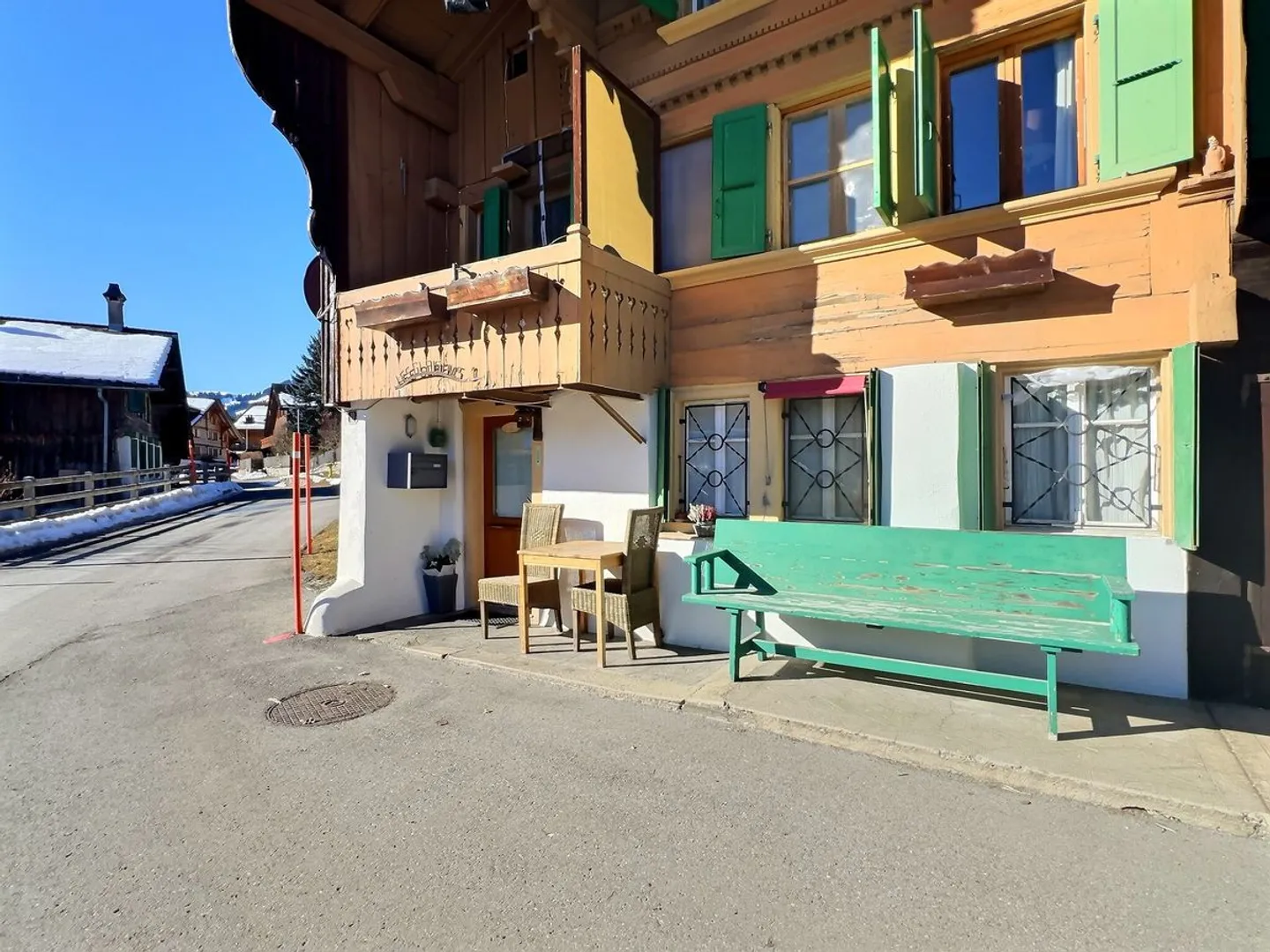 2-room apartment in Château-d'Oex - Photo 1 of 8