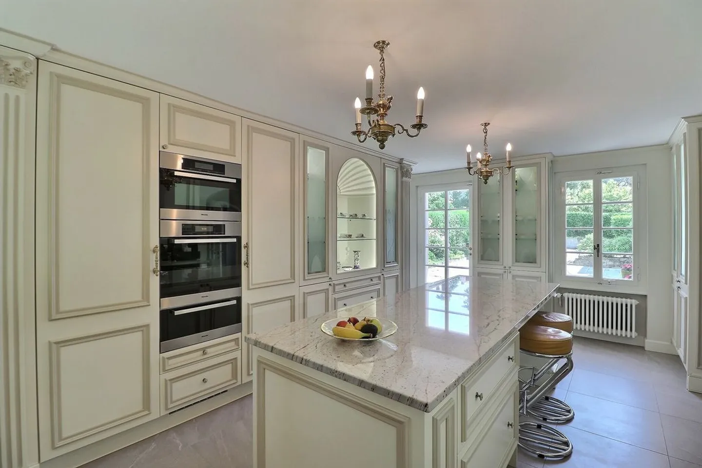 Exceptional Property of 8.5 Rooms South of Lausanne Near the Lake - Photo 13 of 13