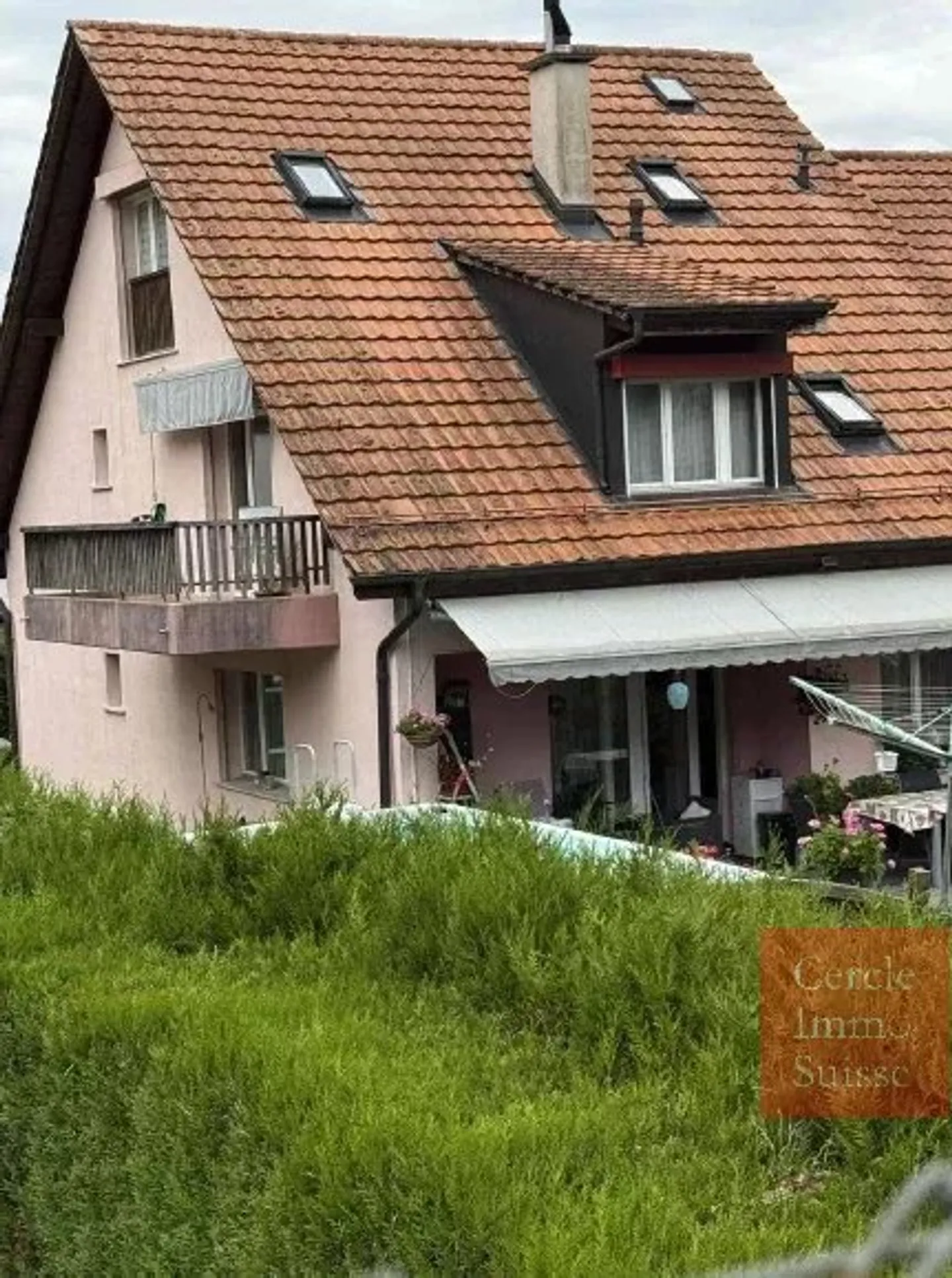Real Estate Complex – Ideal for Investors or Families - Photo 1 of 6
