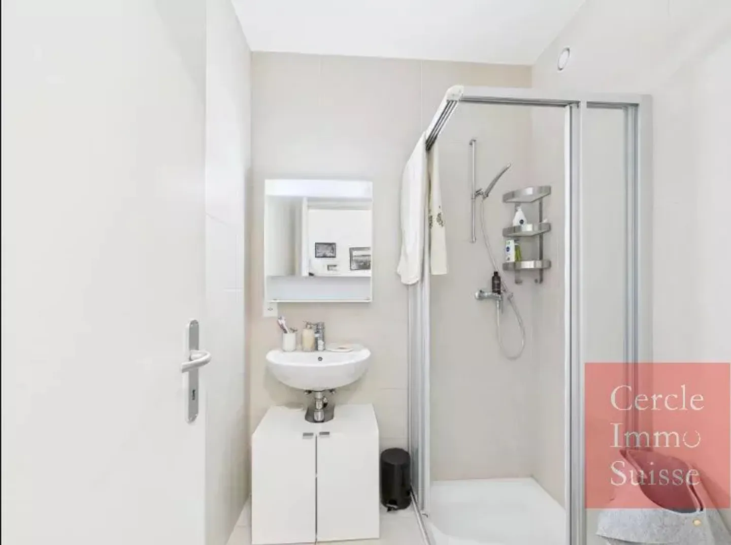 Elegante appartamento con 3 camere da letto a Chancy con vista sulla campagna aperta - Foto 10 di 10
