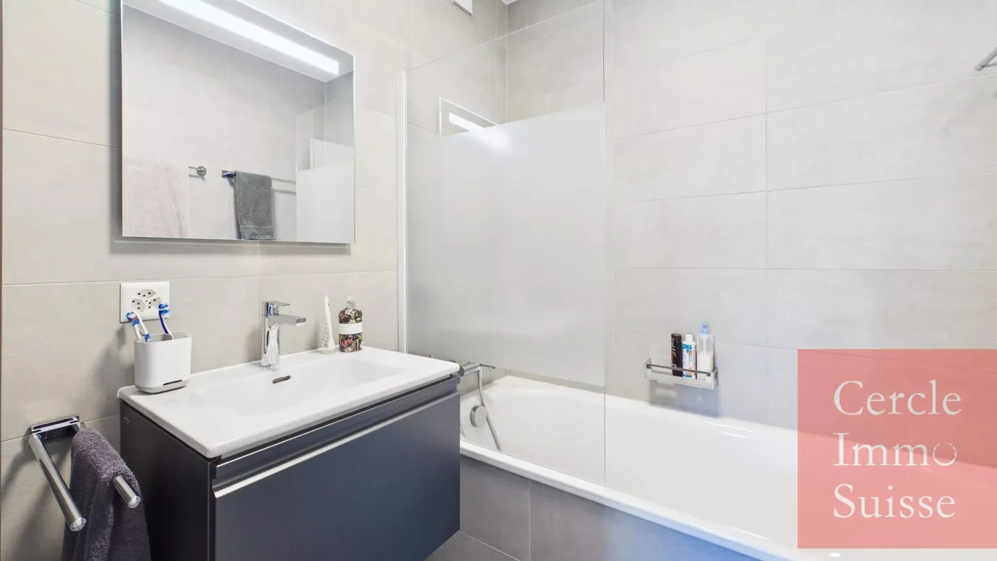 APPARTEMENT D'EXCEPTION – 5 PIÈCES – PARC DES CRÊTS, TROINEX – 2'290'000.– CHF - Photo 10 sur 13