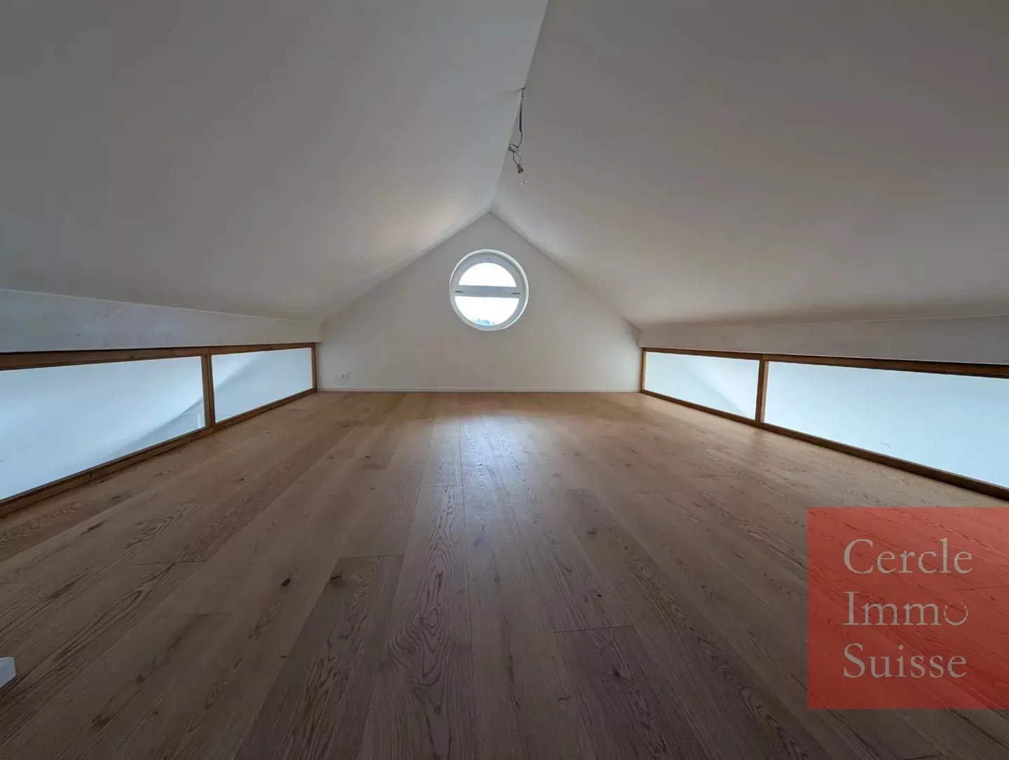 Penthouse Apartment in Poliez-Pittet - Photo 9 of 12