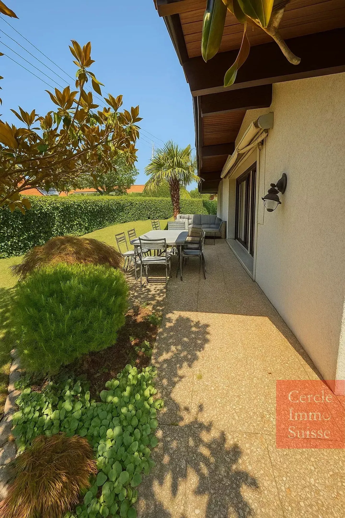 Individual villa for sale in Vessy – 5 bedrooms – Quiet residential area - Photo 2 of 6