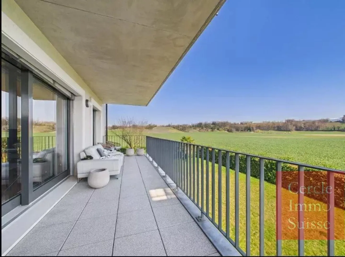 Elegante appartamento con 3 camere da letto a Chancy con vista sulla campagna aperta - Foto 3 di 10
