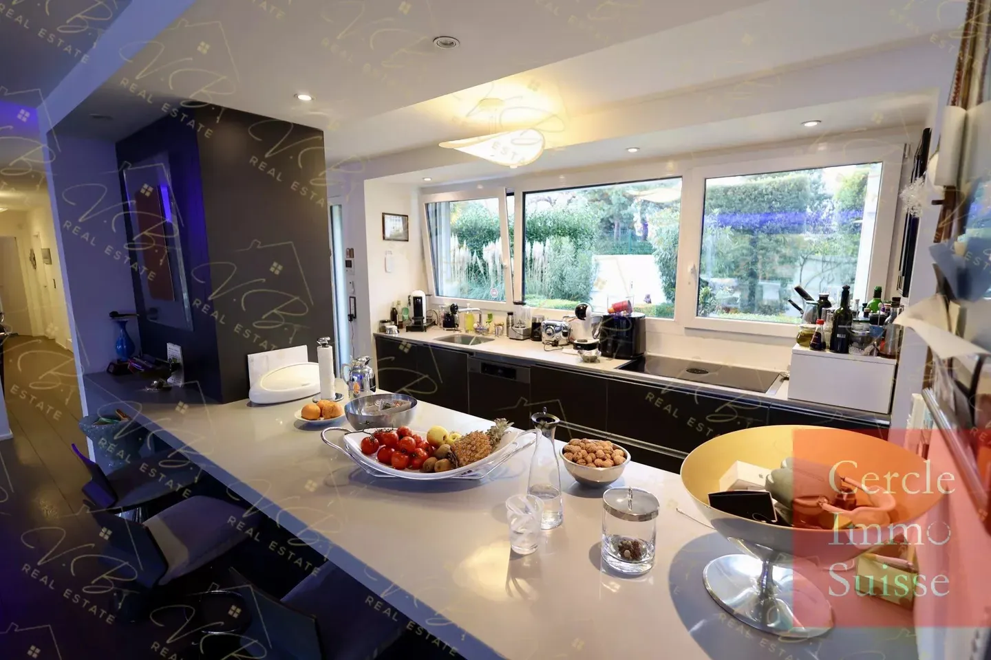 Außergewöhnliches Haus zu verkaufen mit beheiztem Pool, Jacuzzi und Solarpanels – Bevorzugte Lage - Foto 12 von 13