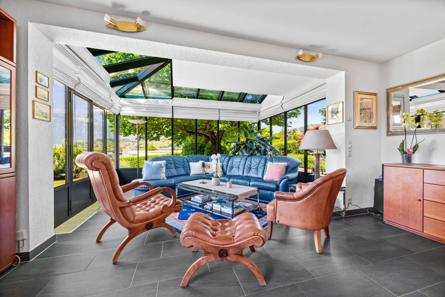 MAGNIFIQUE VILLA JUMELÉE AVEC GRAND JARDIN PAYSAGER. COUP DE COEUR ! - Foto 6 di 13