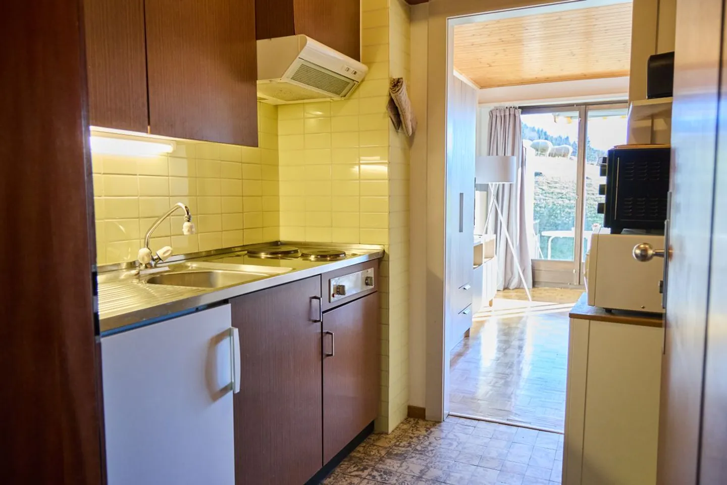 25 45 Incantevole studio con terrazza e vista sulle montagne - Foto 3 di 8