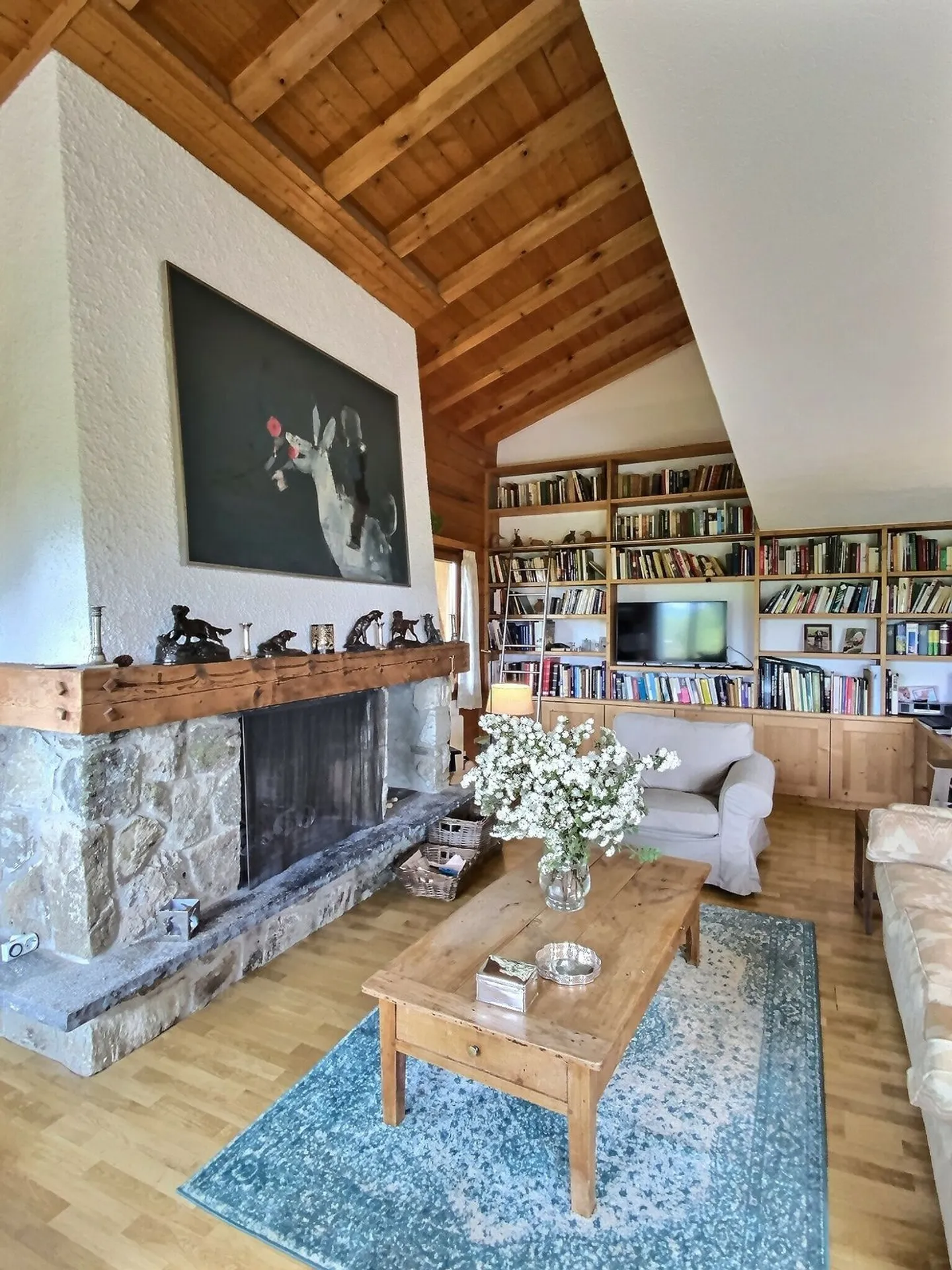 Magnificent chalet in a green setting, guaranteed charm - Photo 6 of 13