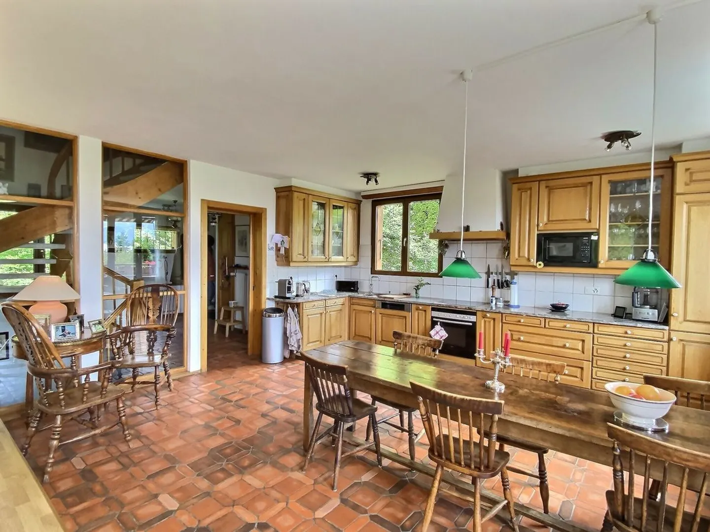 Magnificent chalet in a green setting, guaranteed charm - Photo 7 of 13