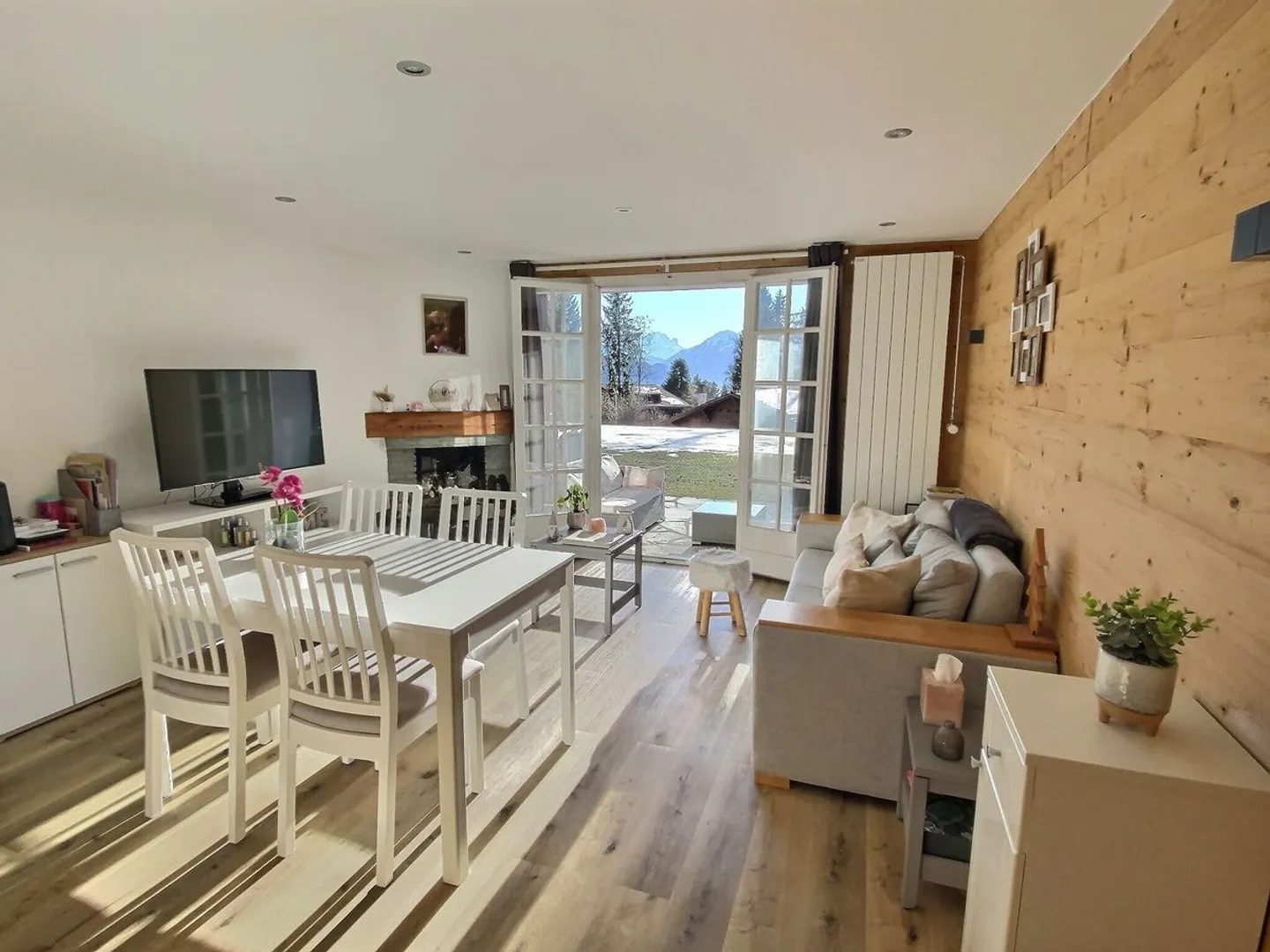 25 46 Incantevole appartamento di 2,5 stanze con giardino a due passi dagli impianti di risalita - Foto 1 di 8