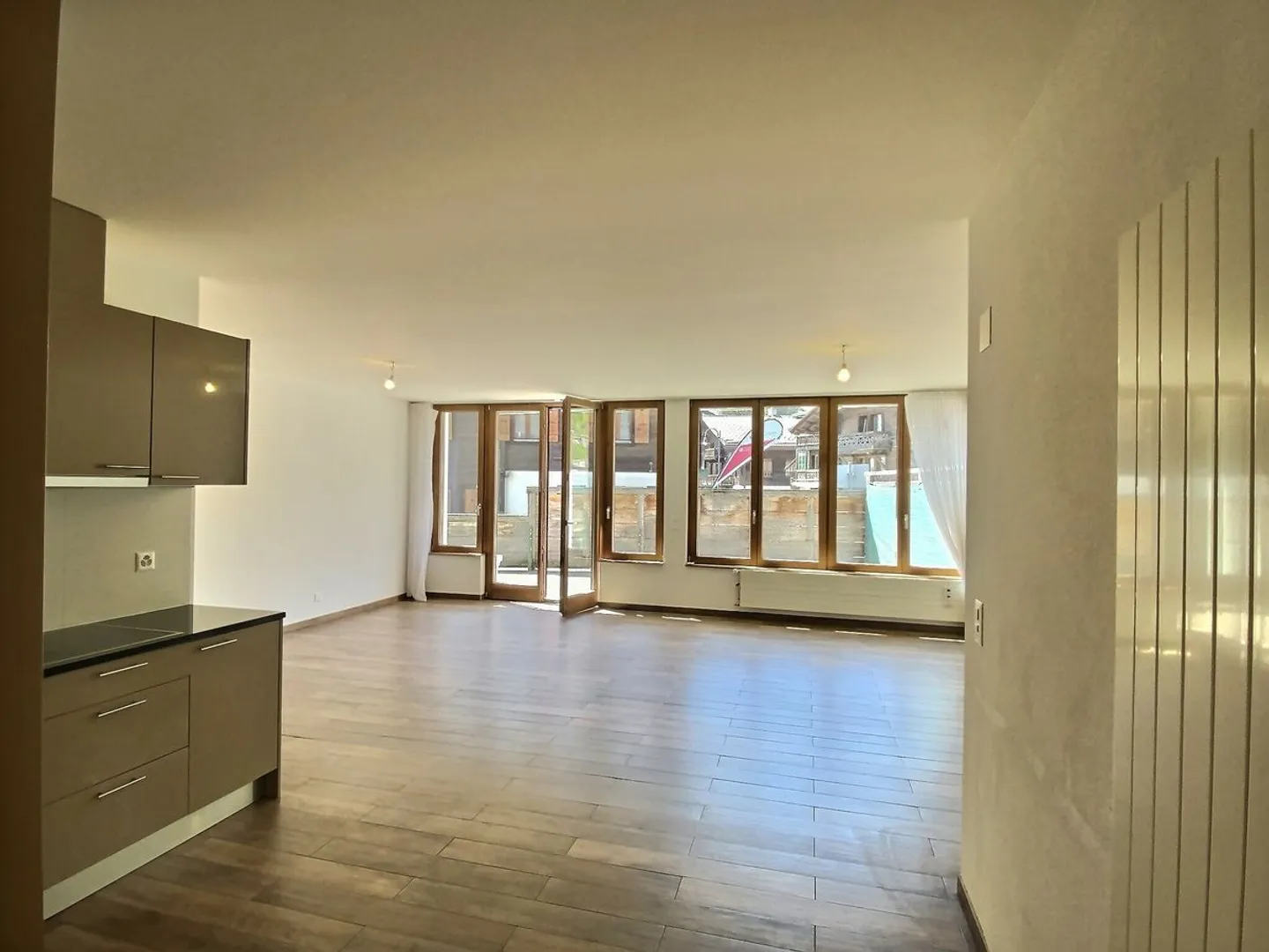 Bright 4.5-room apartment with terrace in Chesières in the PPE Soleil - Photo 3 of 10