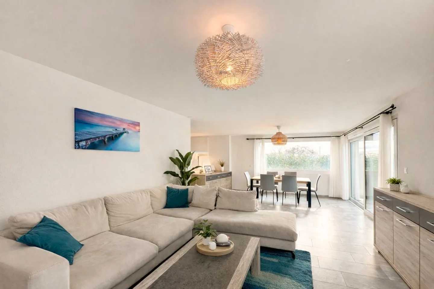 Villa jumelée moderne - Photo 4 sur 13