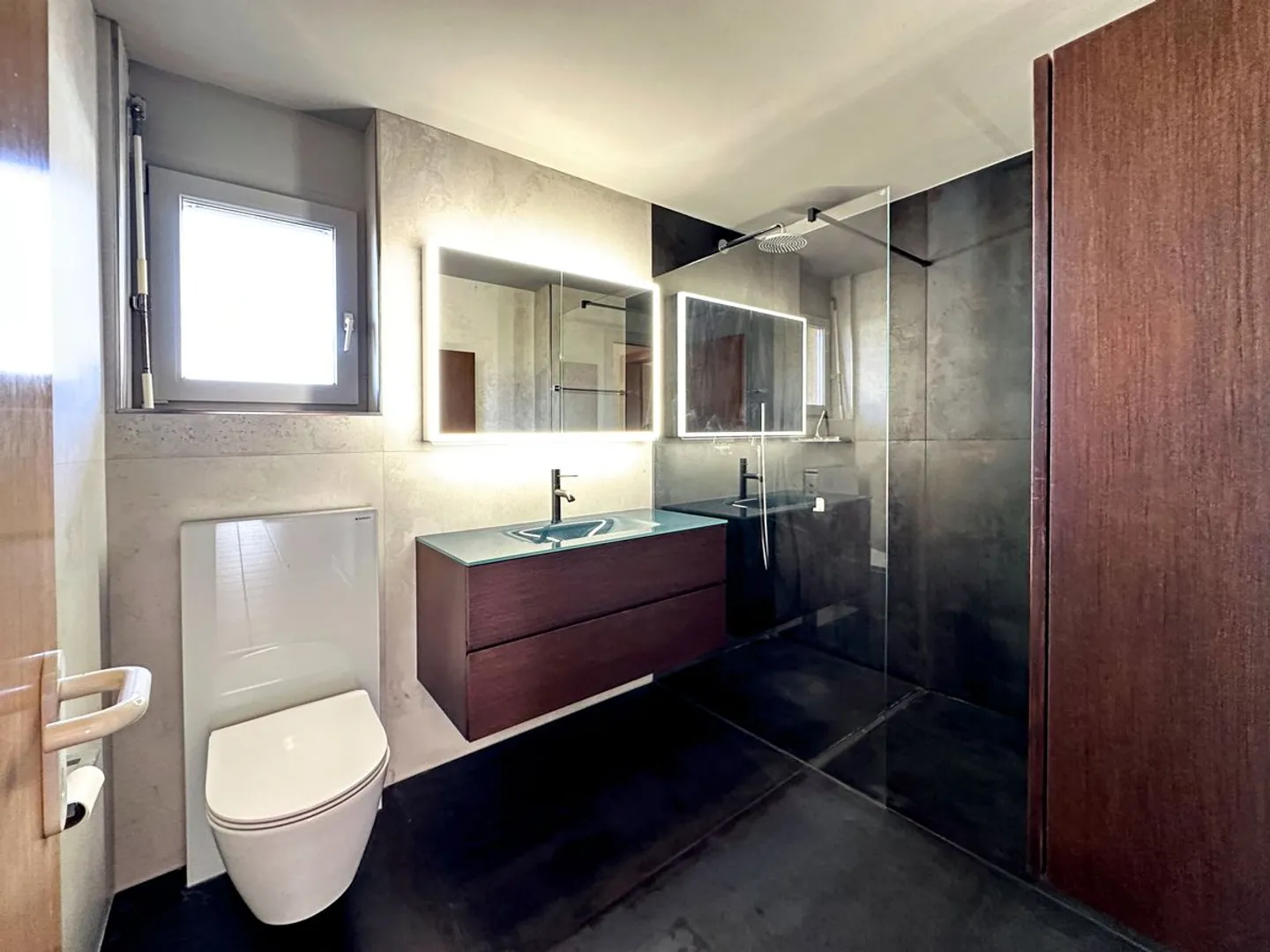 Penthouse Duplex with 5.5 Rooms - Photo 8 of 13