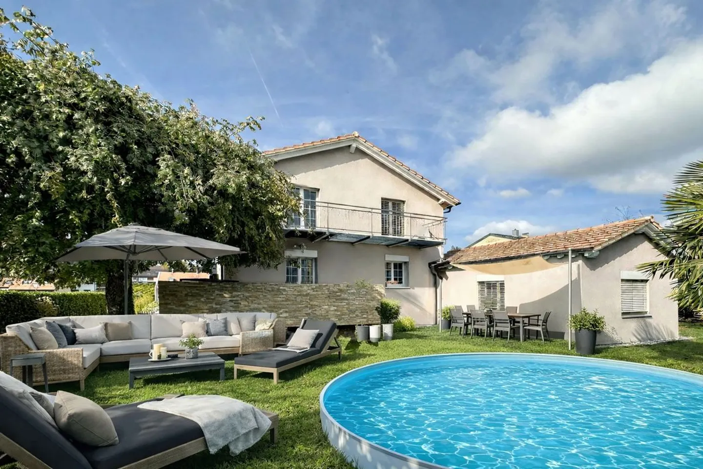 Casa indipendente nel centro di Etoy - Foto 1 di 13